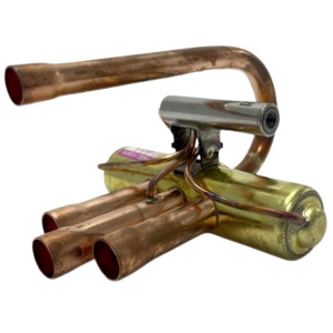 Sanhua SHF-L-7H-34U-AM Reversing Valves switch 2.5 ton 3/8 in x 1/2 in