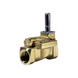 Danfoss 032U7542 Valvula Solenoide EV220B, 1-1/2 pulg, NPT, NC, 40b