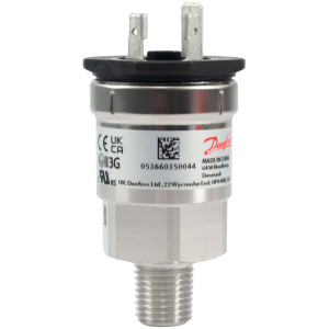 Danfoss 060G1037 Pressure Transmitter AKS 32R for Use with AK CC Controller,  -14.5 to 174 psig, 1/4 NPT