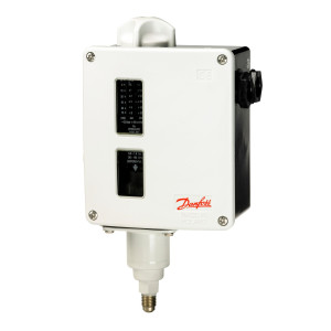 Danfoss 017-524566 RT1 Pressure Switch, 7.3 to 23.2 psi, SPDT, Auto Reset, 1/4 in Male G Connection